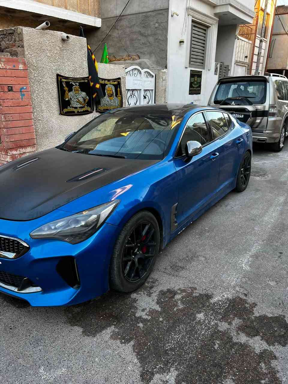 145 مع مجال بسيط
كيا ستنكر 2018 GT2 اعلى فئة 
محرك 6 سلند توين تيربو حجم 3.3 
القوة 370 حصان 
العزم 520 نيوتن 
تسارع من 0 الى 100 3.5 ثانية 
رقم بغداد باسمي 
فول 1/1
بصمة +دخول ذكي 
بانوراما 
صندوق كهرباء 
نقط عمياء 
رادارات امامي +خلفي 
مري شفط 
كشنات حضن +منفصل 
مرايات تعتيم ذاتي 
لايتات امامية اوتو متحرك مع الستيرن 
بك لايت LED لايتات الداخلية LED 
شفتات ستيرن + داتا شو 
انارة ترحيب اثناء فتح الابواب ومري قلاب 
هاند بريك بصمة 
قيادة ذاتية مع توقف ذكي تنبيه خروج مسار 
‏Bermpo نضام بريك 6 بستم 
تغير صوت الاكزوز مت شاشة السيارة (منخفض اوً وسط وعالي ) 
خزن كشنات ميموري الكراسي الامامية كهرباء وتدفئة +تبريد 
تبريد قطعتين 
خمس انضمة قيادة السيارة 
سمارت او ايكو ونورمال وسبورت او حلبة 
السيارة عليهة
شوت kn 
دبل عطاس kn 
اويل كاج كان 
وعليهة سقف روز رايز تحكم بل ريمونت 
السيارة خير من الله مناقصهة شي وترايك للبصرة 
السيارة بيهة جاملغ السايق مبدل ومصبوغ نفسة وباب السايق والوراهة من جوة اصبعين معجون مو الباب من جوة فقط من يم الدوسة الاستفسار *********** او *********** اتصال او واتساب يرهم مراوس حسب القناعة
