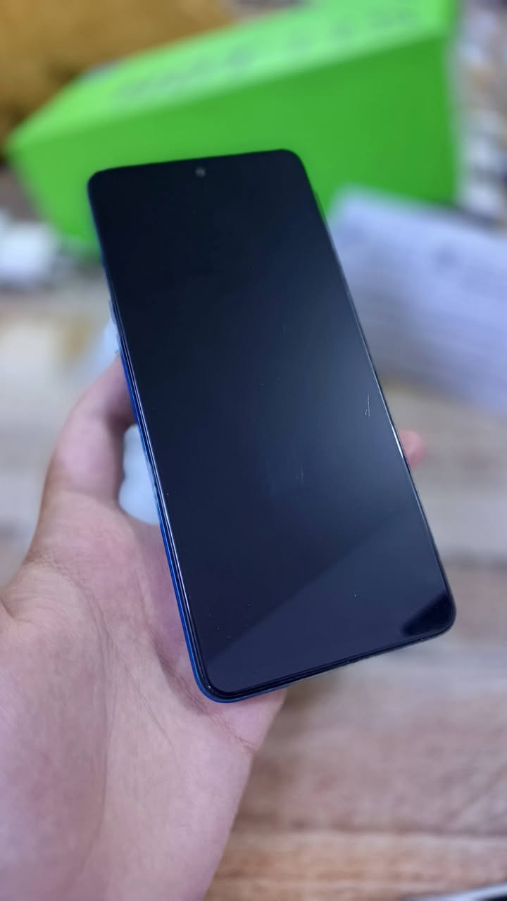 infinix Hot 11s 
الجهاز استخدام قليل وكامل ملحقاته ونظافه فول 
المواصفات :
شاشة 90 فريم
يشغل 60 فريم ببجي بالتحديث الجديد
البطارية 5000 ملي امبير
الحجم 6.78
الذاكره128 
الرام 6+6 (12) 
  العيوب : الجهاز مكفول بس عندك زر تقليل الصوت يحتاج ضغطه قوية حتى يعمل وهذا عيبه الوحيد 
 مكاني بغداد جديدة وما عندي توصيل 📮
التواصل مع الصفحه لو مع رقم الهاتف ***********

السعر 90 الف
