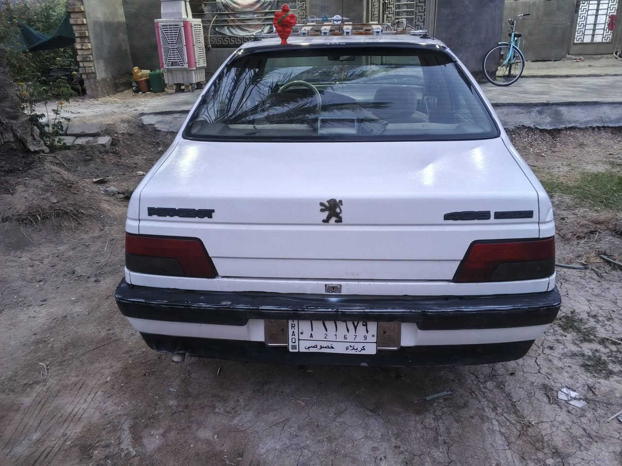 بيجو 405رقم كربلاء
موديل 2009 
حداديه نص50%
مكينه وكير خير من الله 
مابيها خياس بيها بس شويه 
وتعال وشوف بعينك سياره 
السعر 30وبيها مجال قليل 
حك الجيه
رقم هاتف ***********
