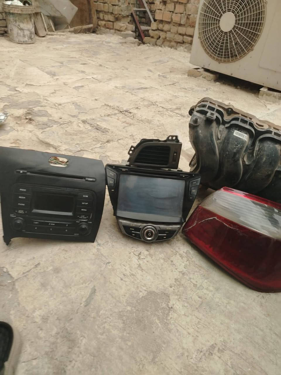 سلام وعليكم مسجل فورتي 16شاشه النتره ودكشن البيع كلهن ب 75لاستفسار +***********
