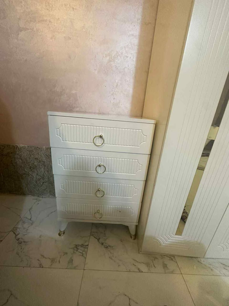 غرفه للبيع تركيه 6قطع جدا نضيفه كنتور 9بوب.  سعر 700بيها مجال للشراي العنوان بغداد الغدير


**إذا كنت صاحب هذا الإعلان وتريد حذفه لأي سبب، رجاءا أرسل رسالة إلى الدعم الفني**