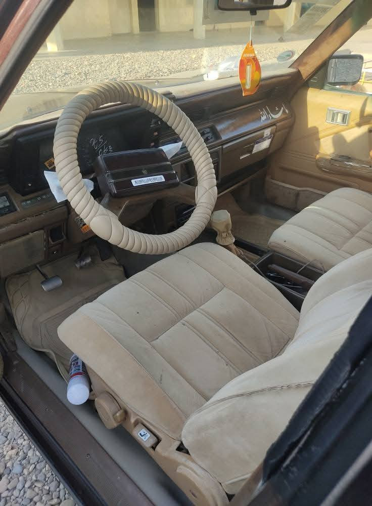 سلام عليكم ورحمة الله سوبر ٤٨ رقم نينوى أسمي سياره كله بلاد محرك 5m مصبوغه عام جماليه مكفوله كير اكسل حداده مكان سياره البصره الاستفسار *********** سعر ٤٥ بيه مجال قليل
