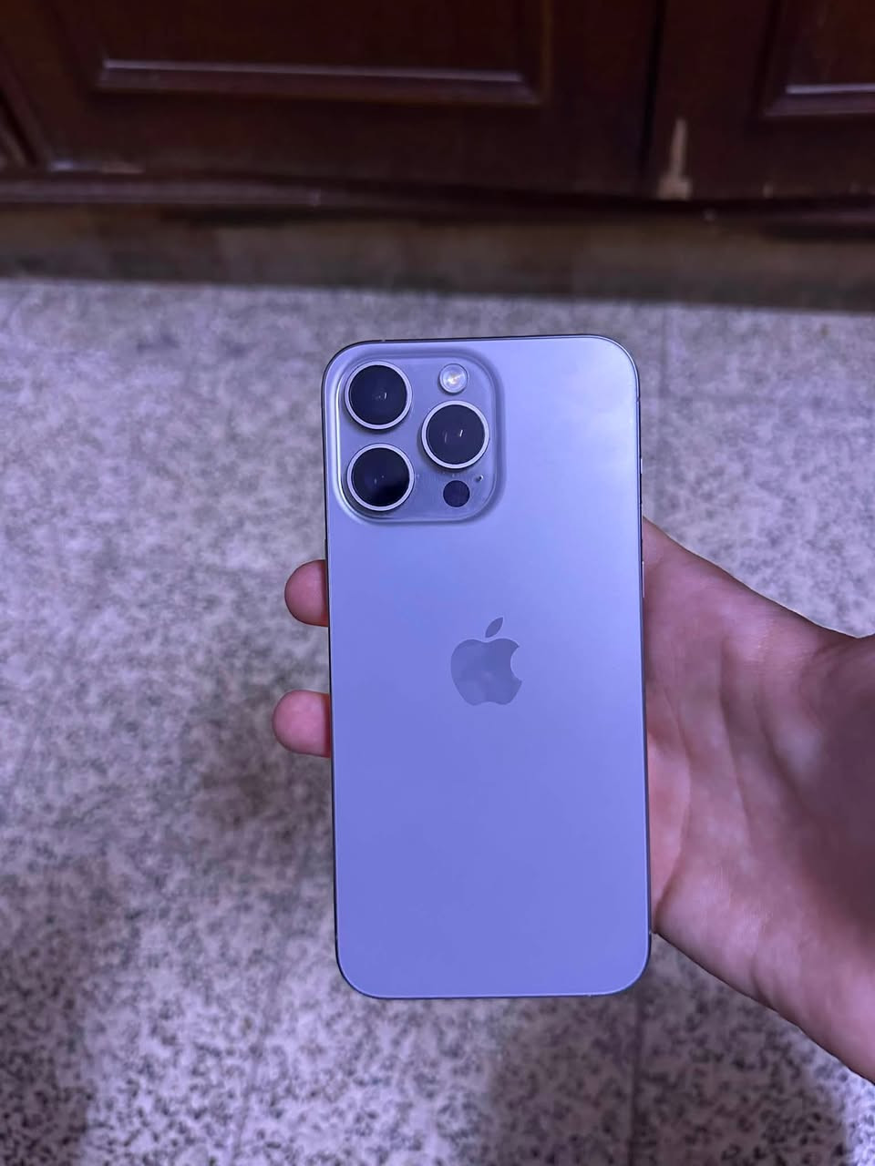 15برو ماكس دبل شريحه شرق اوسط ذاكره ٢٥٦ بطاريه ٨٧ مبدل فقط شاشه وبيه فطور بشاشه فيس ايدي شغال لبيع سعر ٧٠٠بي مجال لشراي مكاني بغداد شارع فلسطين رقم تلفون ***********
