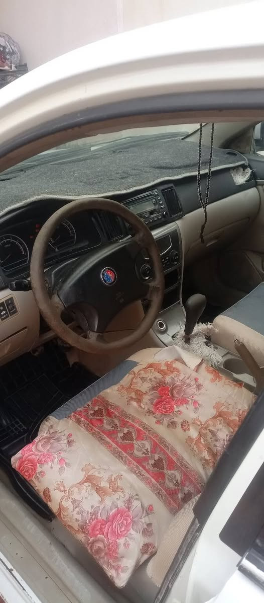 السلام عليكم جيلي موبل موديل 11 رقم نجف مشروع وطني سنويه نافذة السيارة بيه ضربة جاملغ جهت السائق حدادية قبل أربعة ايام شديتة باور مشط جديد تخم تاير جديد كهربائيات شغالة محور كورلة كير ومحرك 
العنوان الديوانية الحمزة الشرقي 
السعر 38وبيه مجال للشراي 
***********
