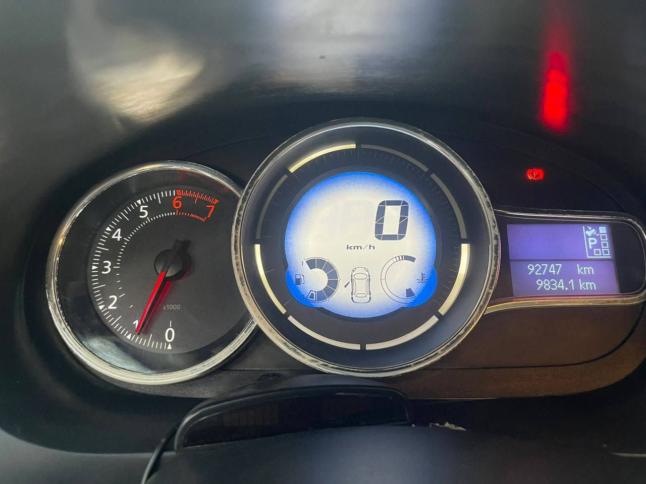 سلام عليكم فلونس 2016 كير اتوماتيكي مجهز براديتر تبريد دهن مسوي اني  استلام شركة باسمي ماشية 93 الف السعر 80 ورقة  
الاتصال على الارقام 
***********
***********
