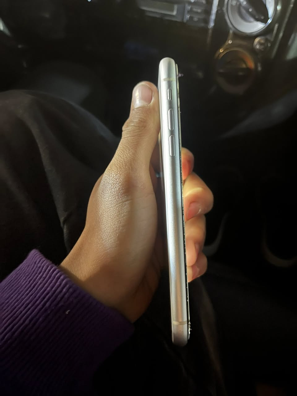 سلام عليكم 11بطاريه 82الجهاز نضافه 100/100مكفول كفاله عامه الجهاز بدون اي ضربه شخط مابي فيس تايم شغال الجهاز ما مبدل بي اي شي السعر 290الف مكاني بغداد حي نصر ***********
