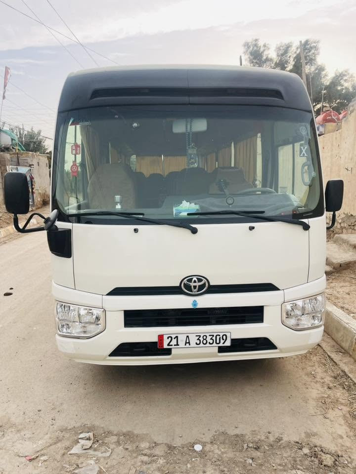 🚐 للبيع: كوستر موديل 2017 🚐
🔹 المواصفات:

 • كفالة عامة

 • سلة + درج + درع

 • كشن ستاركس

.فتحه تانكي 

 • واقية نزال

 • تخم تايرات جديد

 • حدادية جديدة

 • الكير والمكينة مكفولات

 • تبريد محور ❄️ (ثلج)

 • السيارة على وضع الشركة، ما بيها أي نقص

📍 الموقع: ذي قار / الشطرة

📞 أرقام الاتصال:

***********

***********

💰 السعر: 445 (قابل للتفاوض
