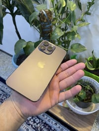 14 برو ماكس ذاكره 256 بطاريه 78 بلادي وتر بروف علوضع الشركة أيسيم شريح...