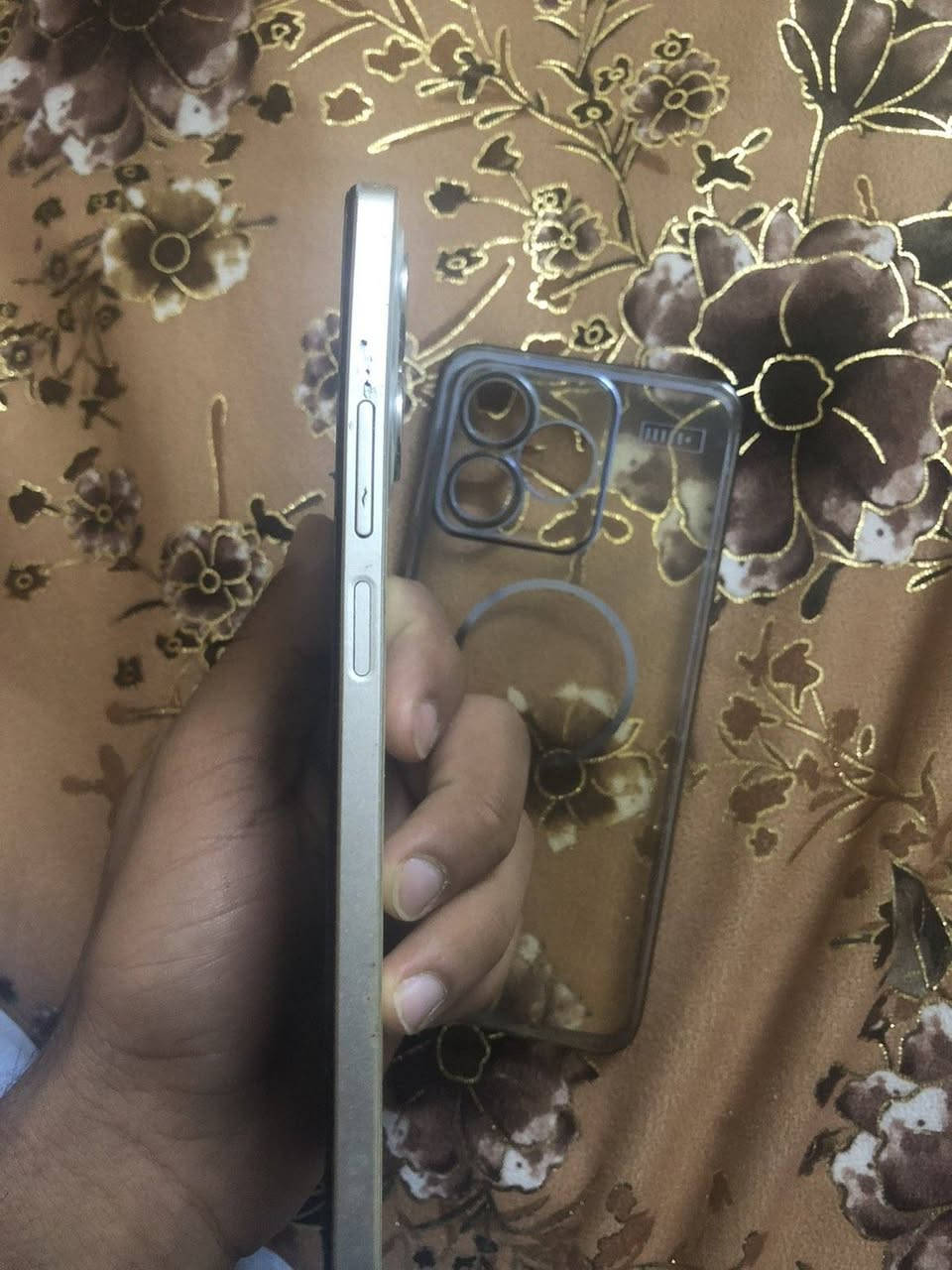 السَلٱمٌ عـَلـْيگمّ-ۈرحـْمّـٌة ٱللـّہ ﯙبُرگـّاتہ
ريملي 53c
 نضيف كلش
بس شوي الشاصي اعوج
ذاكره256
سعره 80بي مجال
***********
