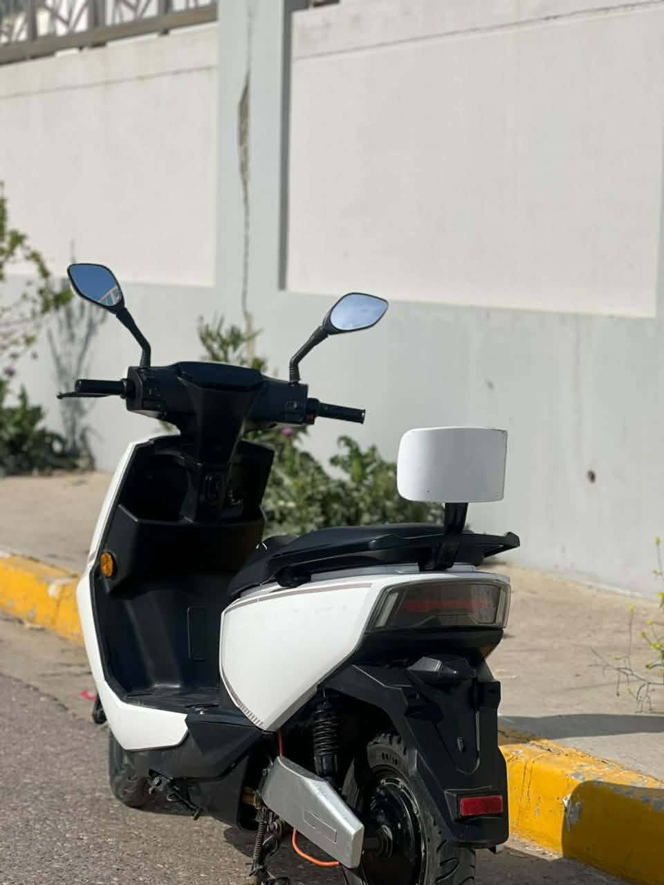 سلام عليكم
ماطور شحن للبيع بطاريات ستا دبل تلات سرع باقي التفاصيل خاص


**إذا كنت صاحب هذا الإعلان وتريد حذفه لأي سبب، رجاءا أرسل رسالة إلى الدعم الفني**