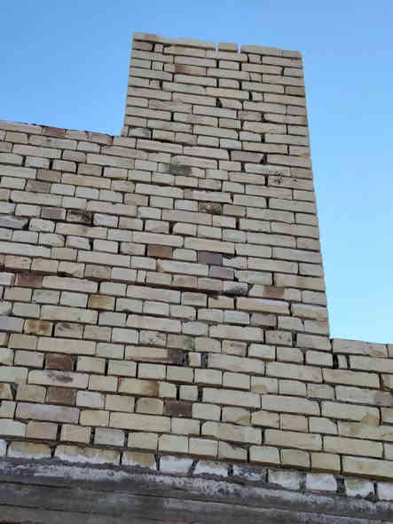 سلام عليكم
خلفه بناء طابوق وبلوك لباخ سمنت. مڪاني بابل. 
متفرغ حاليا اتصل ع رقم. 
***********
***********
