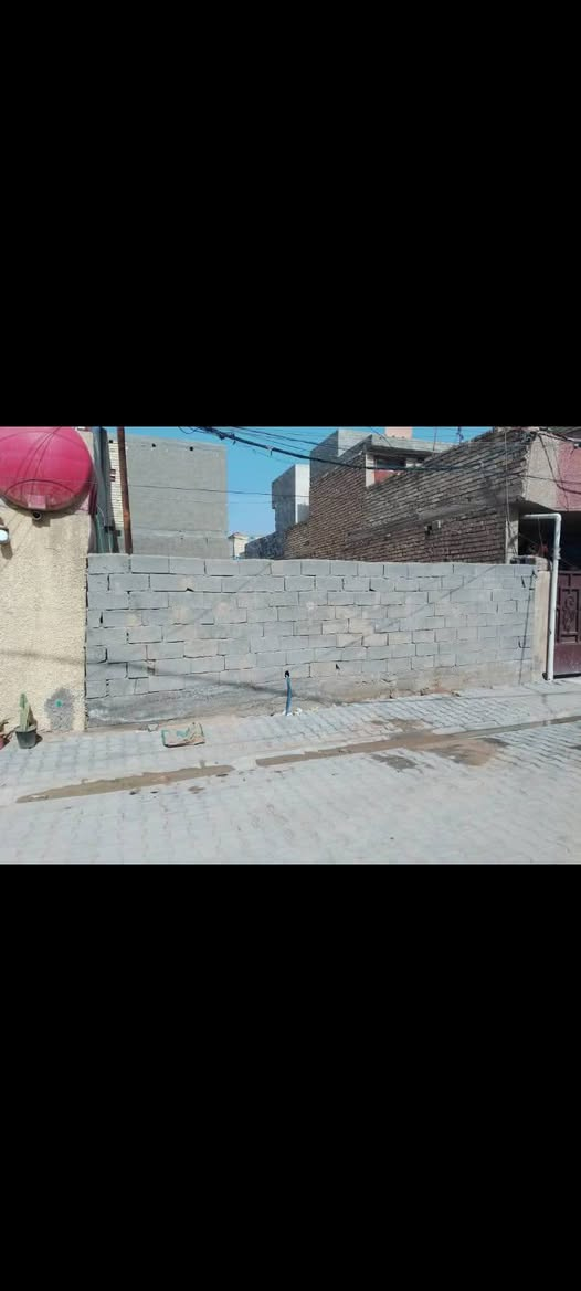 يوجد قطعت ارض مساحه 100متر مشتغليه رفت كامل مجاري كامله رتفاع ارفت 70سانتيم نزال القطع12متر الواجه 680سانتيم مكان القطعه بل غرير نزلت مستوصف فرع الخامس خدمات كامله تبليط ماي مجاري كهرباء الفرع مقرنص عرض الفرع 7ونص متر التصال وال ستفسار على هذا رقم *********** يوجد واتساب متواجد فيس ما متواجد
