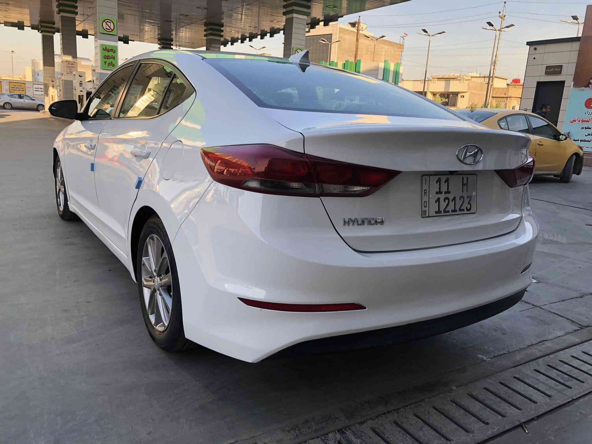 سلام عليكم النترا 2017 وارد امريكي حادثها بونيدجاملغ مكينه كير ميكانيك مكفول صدر جاهز تبريد تدفه تخم تاير سنوه 28 هزه جديده كاعيه جلد منضومه زنون سعر 120 للاستفسار ***********  خاص ما متوفر
