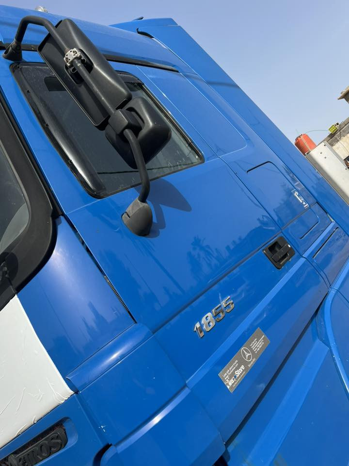 اكتروز 2004 للبيع جاهزه من كلشي كفاله عامه من شاصي ومكينه وقماره مكينه8حجم 50 دبل سوبر عرجه بدون كلج 8 نمر كامره حساس سقف ليزري رتايدر 5 طكات ثلاجه رقم بصره بسمي مشروع وطني مسجله2002 مكانه بسنويه صهريج مكانه البصره السعر 310 رقم الهاتف ***********
