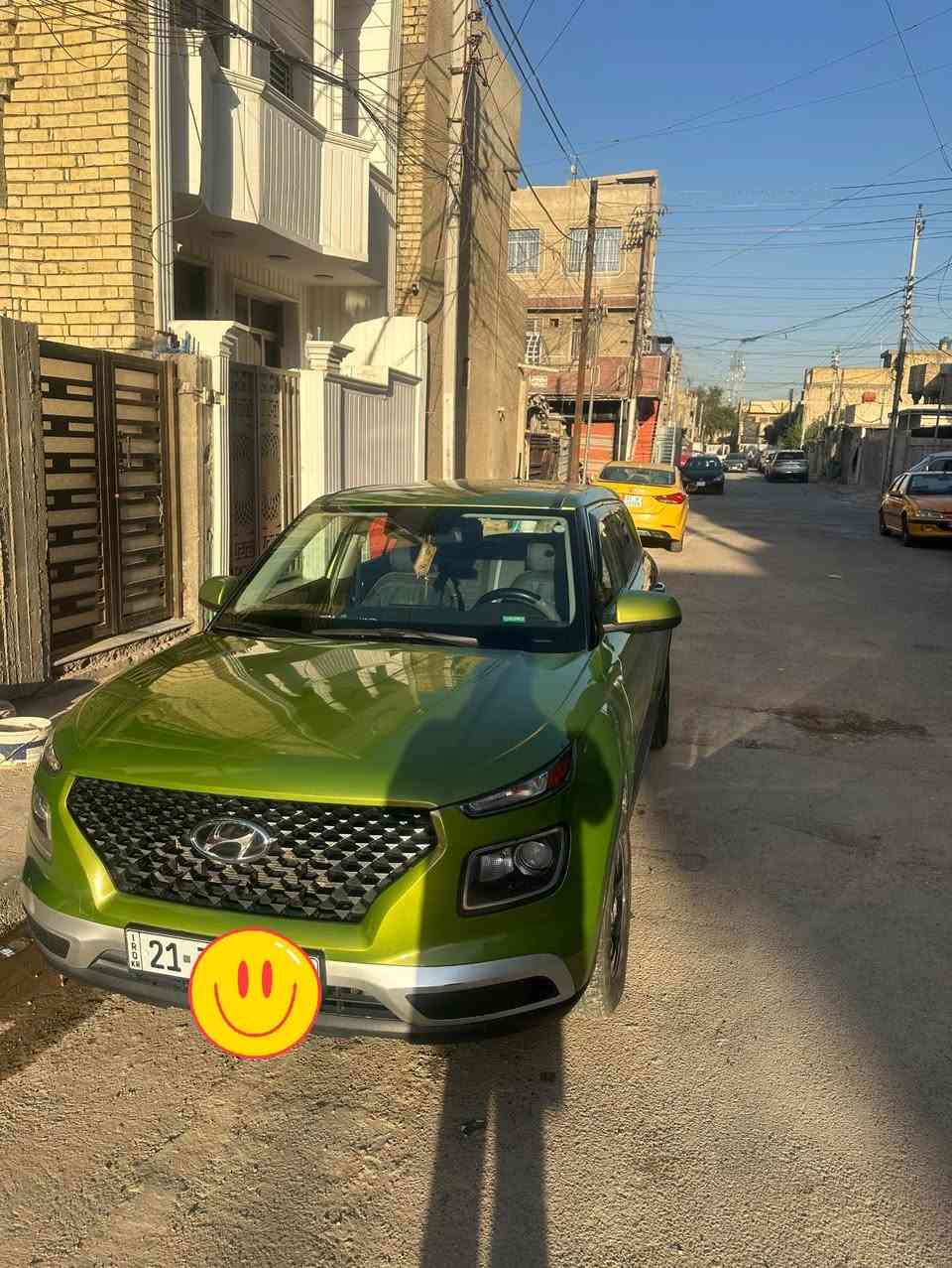 هونداي فينيو للبيع 

موديل 2023 

ماشية 67000 km

محرك 1.6 لتر بنزين

4 سلندر

دفع أمامي

شاشة وسطية

كاميرا خلفية

بلوتوث + USB + AUX

تحكم ستيرن

كروز كنترول

تكييف ممتاز

حساسات

إضاءة LED

مكان السيارة بغداد ورقم السياره سليمانيه
 

السعر130 وبيها مجال 

***********
