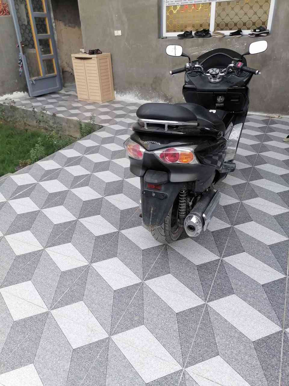 سلام عليكم فورزه 0\10👍       سع17 ورقه بيه مجال.                         MF
الدراجه ماشيه48

مواصفات 7 كير 4 تحويلات ✈️✈️ مكينه كلجات مكفوله كفاله عامه شرط تراي رمبه 

بك لايت كرستال + مانع انزلاق ➕  ✔️.  ام بي ثري

دراجه خير من الله فول نعومه معدل 

سكن  حله  استفسار  *********** 📞📞
