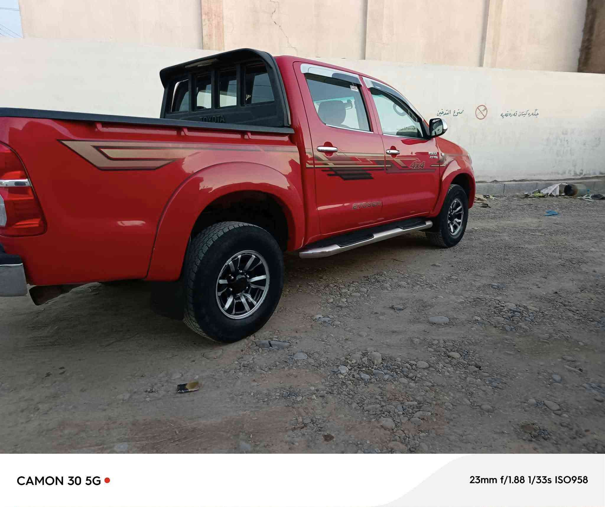 مەرزیە 2011
سەیارەکە یەک پارجە و نیوی هەیە بێ ناو گرتن
هیچی تری پێوە نیە
گێر و مەکینەی بەشەرەت 
هەر جوار تایەی تازەیە سەنەوی تازەیە
سەیارەکە ماڵی دۆسته
سعر157$
ژمارەی خاوەنی
***********
***********
