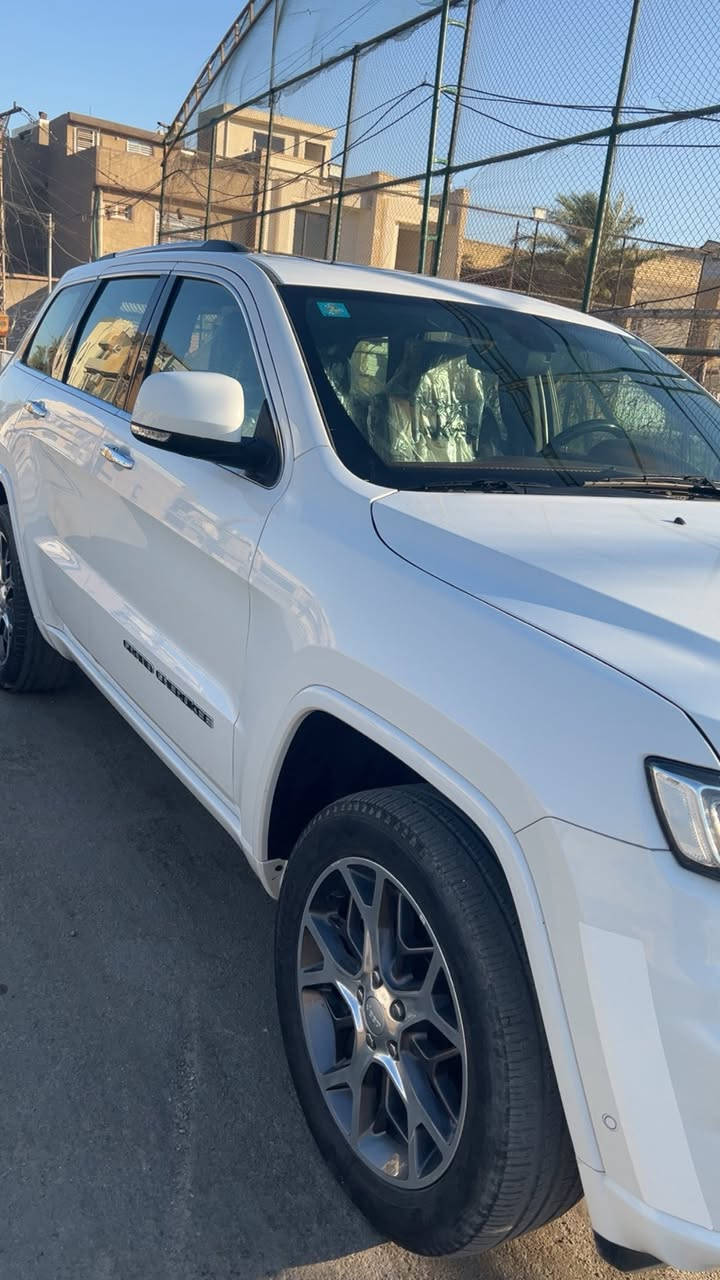 جيب اوفر لاند خليجي 20 كفالة عامة حتى الدعاميات السيارة جديدة ماشية 30 الف m فول مواصفات VIP السعر 32500 غير متواجد على الماسنجر 
***********
