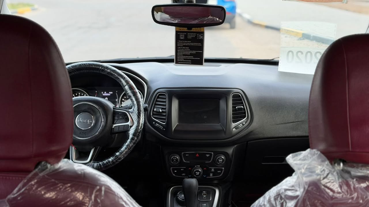 السلام عليكم جيب كومباس 2020 تحويل رقم ممييز ولون ممييز تبديل فقط بنيد وخشم الجاملغ صبغ شاصي لغد مكفول كلش جديده مكينه كير حداده تبريد تايرات مكفولات ماشيه 34 كيلو حقيقي ع وضع الشركة جاهزه من كلشي بيع او مرواس السعر 135 وبيها مجال قليل ***********
