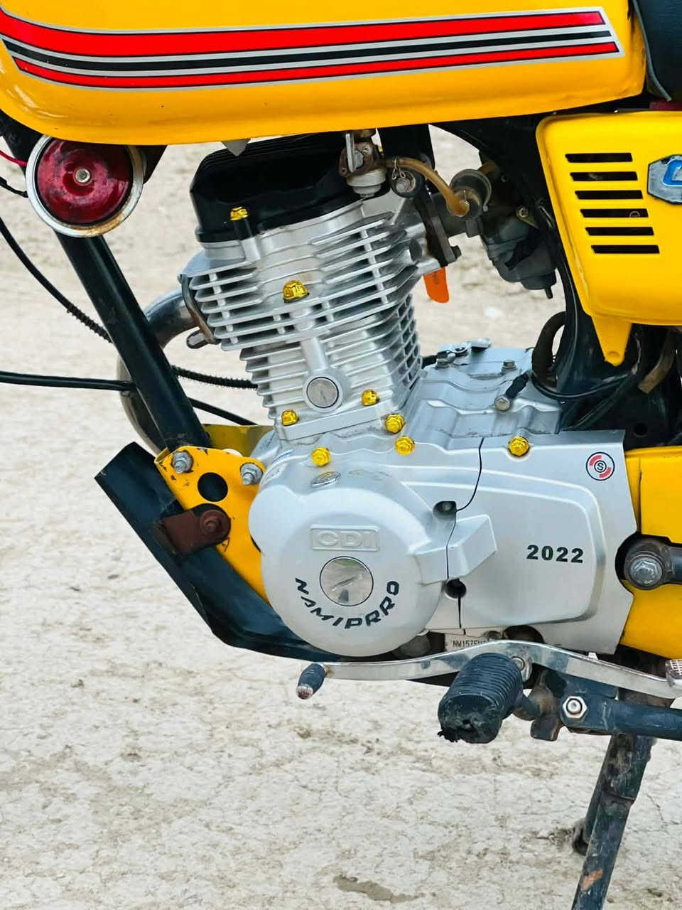 سلام عليكم  نامه برو موديل 22 ما مفتوح. اوراق اصولي  مدفوعه كمرك شرط بوجهك للترقيم. مكاني بين الشطره والغراف    السعر 800 وبيها مجال.  ***********
