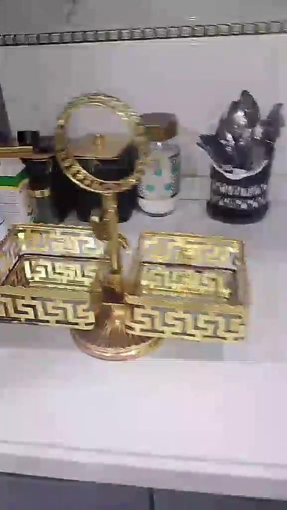 البيع الاغراض السعر عل رقم التفاصيل عل رقم *********** العنوان موصل حي الاركان مقبيل مول القمه
