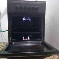 طباخ للبيع شرط الشغل نظيف 85 07818272166واتس 07746620811