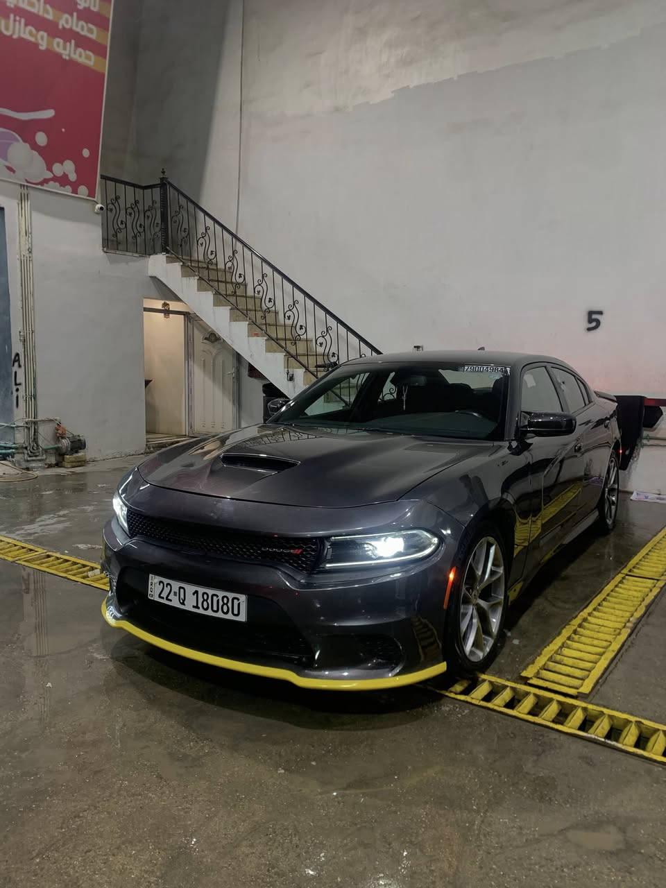 Dodge charger 2023 Gt

عداد  المسافة  ٦٧ mi الف 
حادثه  موضح بالصور 
رقم  اربيل   دخول  جديد  السياره 
 مكفوله  لغد  وشاصي وايرباگ 

سعرها  ٢٣٥$
*********** بي واتساب
