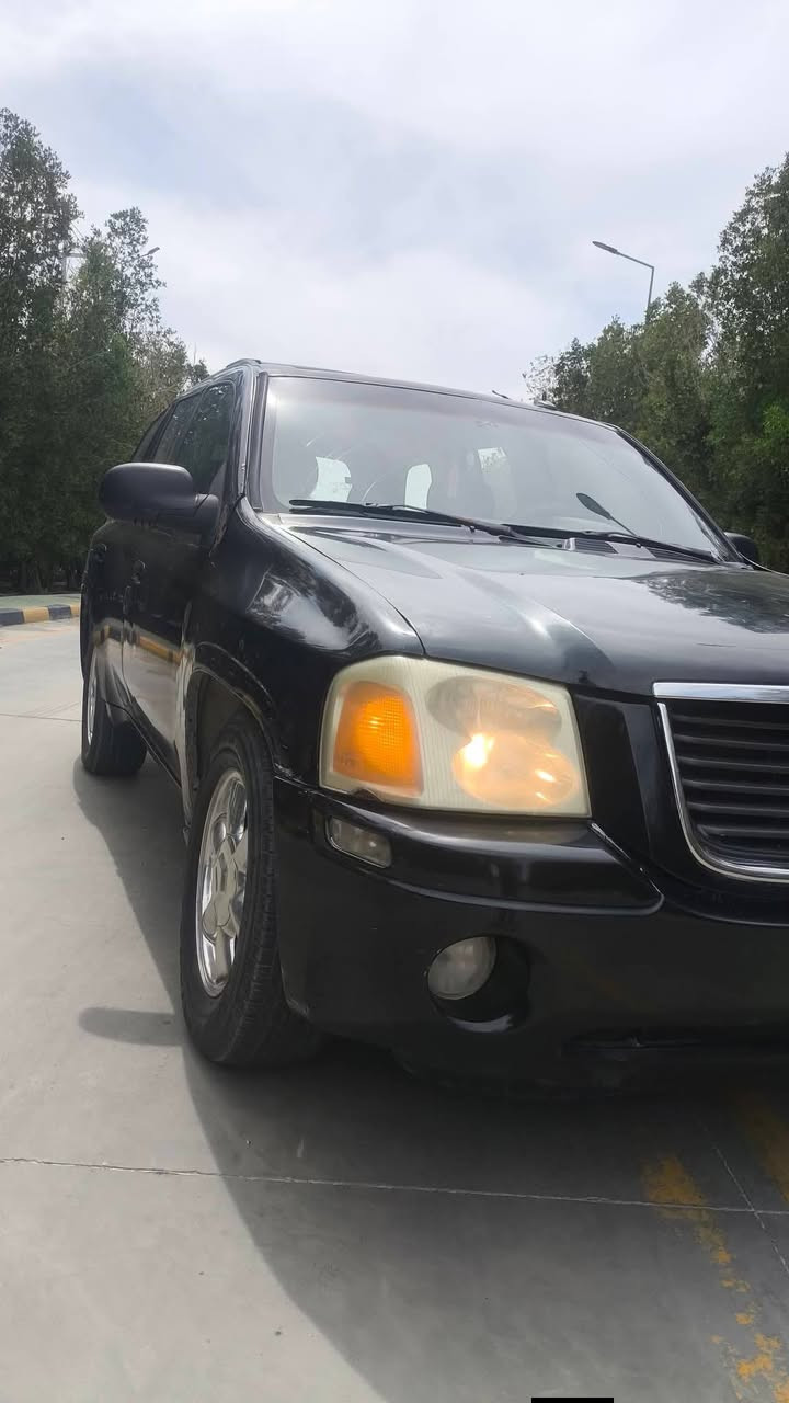 السلام عليكم 
جمسي انفوي موديل 2004 
 تحويل ثاني يوم 
سيارة لا ضربة ولا صبغ بيها طخات بسيطة 
  كشرها خير مناللة لاخياس ولاجارده 
كير مكينة خير من اللة  لا تبخير ولا تنقيص  

صدر 20/100 
 مكاني كربلاء 
السعر70 وبيها مجال خابرني وتدلل
*********** وتساب موجود+تصال

