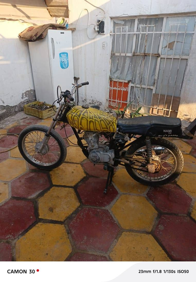 سلام عليكم دراجه للبيع شراي يجي خاص كلشي مناقصه عنواني صويره 2018
***********
