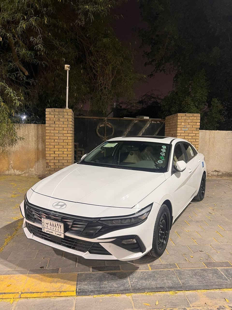 للبيع النتره 24 خليجي ماشيه 52الف حادثه مرفق مع صور ابيع ع حدث سعر خاص ***********متوفر واتساب
