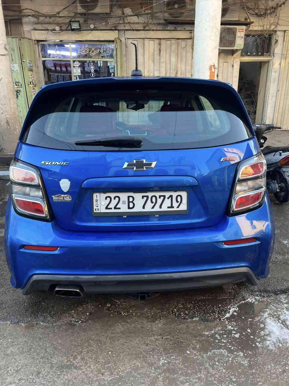 سلام عليكم سياره شوفر ليت ترافوكس موديل 2020 فول مواصفات بصمه تحكمات رادارات محرك 2000 توربو سياره حلوه او نظيفه كفاله عامه ماعدا ثلاث قطع بسيطات رقم إربيل جديد تحويل ثاني يوم والسياره بسمي او باقي المواصفات عل خاص والسعر جدا مناسب واتساب مازنجر متواجد تحياتي ***********
