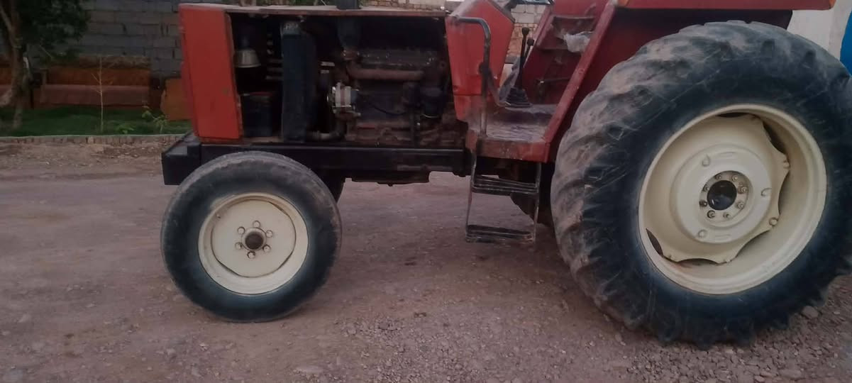 مكينه فيات للبيع حجم 780 العنوان ديالى بلدروز/__*********** مكلف بل نشر

