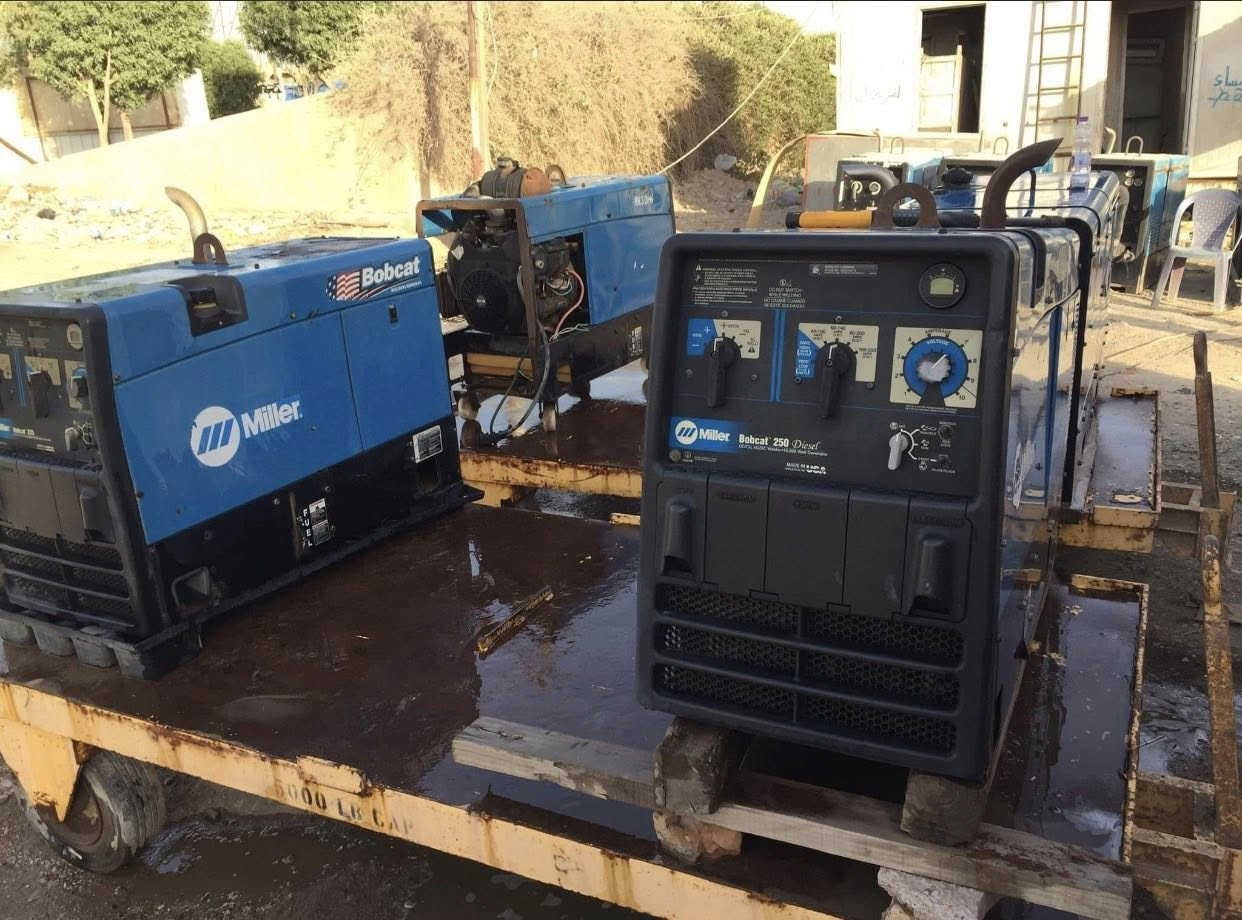 الأحجام والأسعار /

1-ميلر حجم 600 أمبير Ac-Dc نوع المحرك بيركنز 

2-ميلر حجم 500أمبير Ac-Dc نوع المحرك دويز 

3-ميلر حجم 404 

4-ميلر حجم 350 أمبير نوع المحرك كابوتا Ac-Dc

5- ميلر حجم 250 أمبير نوع المحرك كابوتا Ac-Dc

كما تتوفر مكائن بالاحجام 225-301

الاتصال على الأرقام /

***********
***********
وشكرا متواجد / واتساب ..

العنوان /بغداد -الحبيبية
