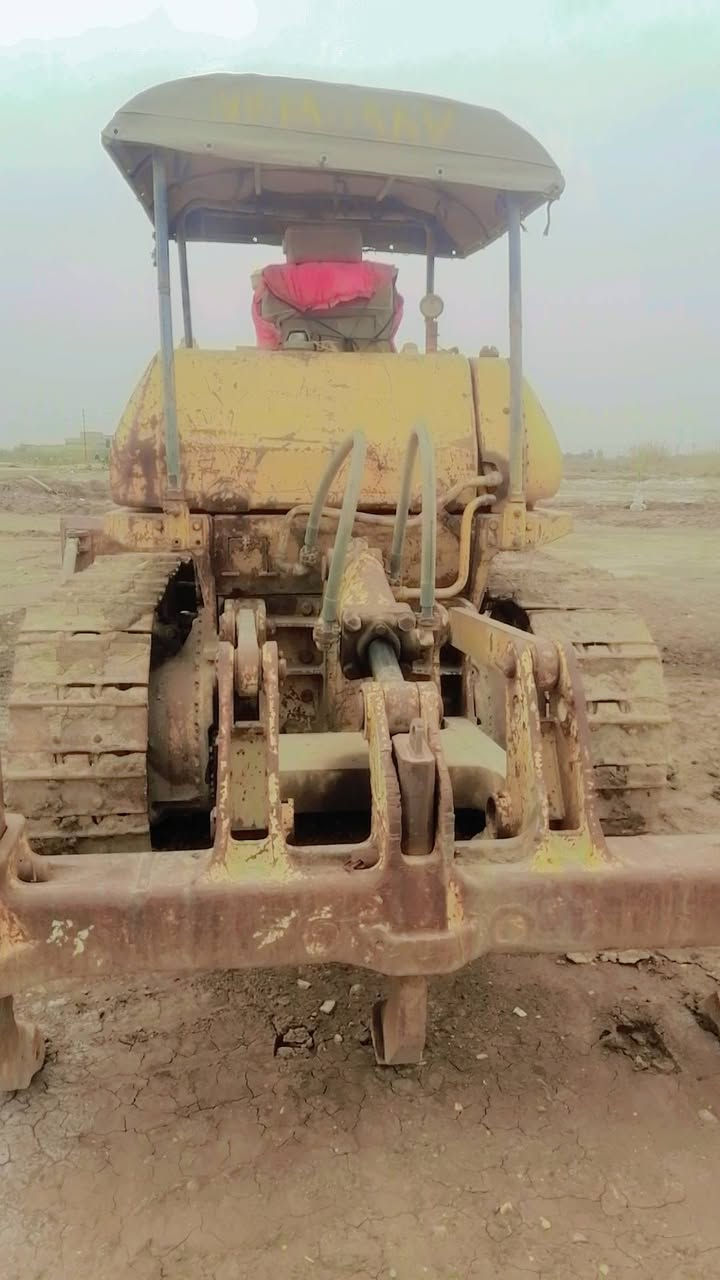 *********** بلدوزر كوماتشو
