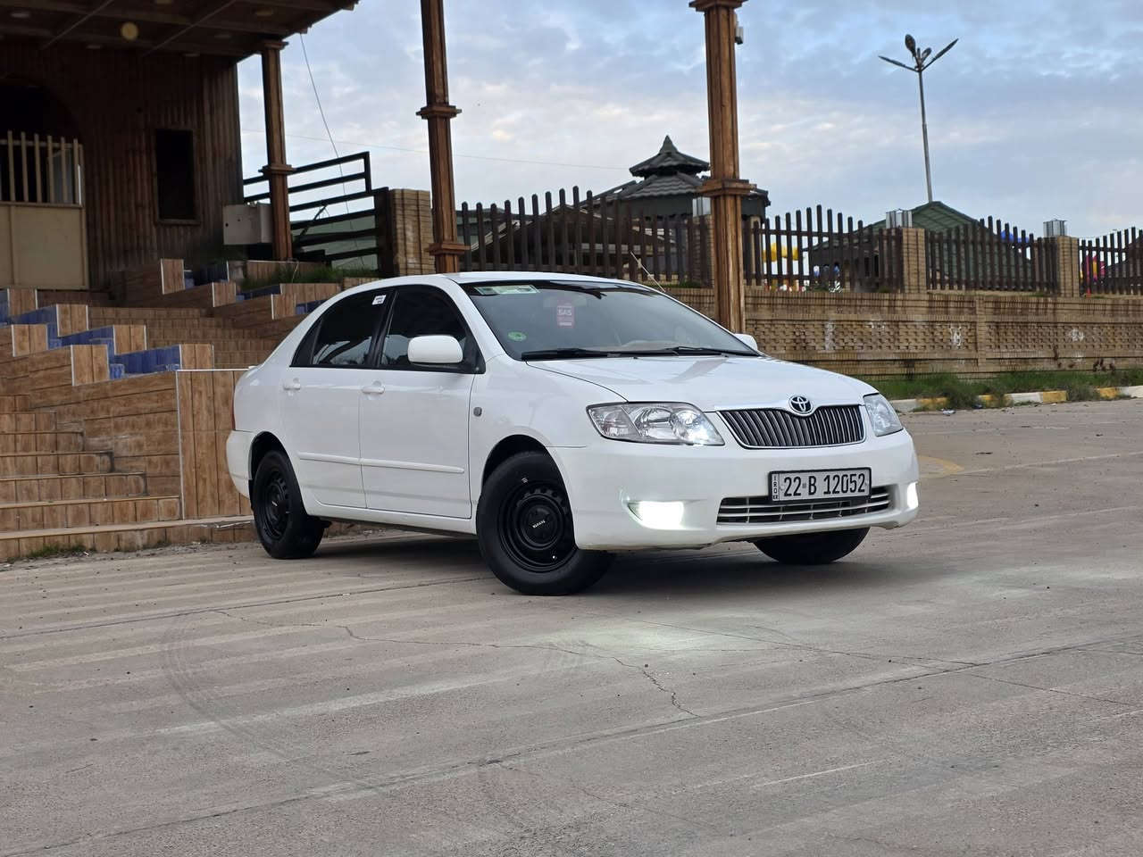 سلام عليكم من رخصة الأدمن المحترم عندي كورلاه ياباني اصل وفصل موديل 2007خليجي داخل اصفر فورميكا لون ابيض ثلجي محرك حجم 18المرغوب بشرط مامفتوح لاصرف ولابخار كير اوتوماتيك اسبير منازل بعدة ع بيلاد شريكة.سيارة بل حيقة احلا من صورة.بيهة ربع باب خلفي صبغ فقط وباقي مكفولة كفالة عامة.موصفات سيارة 4جام كهربائي قفل مركزي كنترول مرايات كهربائي لايتات زينون عدسة سيارة جديدة مابيهة دينار مصرف ترايك وين متريد 4اطارات وباتري كلة جديد صدر امامي وخلفي كله جديد رقم اربيل جديد لغاية 2028.بيهة بطاقة بانزين.سيارة باسمي شرط تحويل مباشر.رجاء مو شراي اعبر منشور بكلمة حلوة ملاحظة بدون مراوسة بدون اقصاط السعر 118وبيهة مجال كلش بصيط.لل شراي مكان سيارة كركوك شورجة لل تفاصيل خابر الرقم ***********
