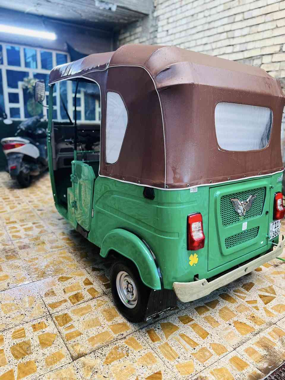 البيع تكتك موديل 21 شهر 11تكتك جديده حيل نضيفه مكفوله  كشر ومحرك لا تنقيص ولا تبخير كامله على اخر حبايه تحويل مباشر مكاني بغداد حي اور شراي يتصل *********** متواجد وتساب
