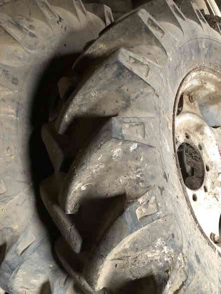 اسلام عليكم تيرات عنتر سبعين وهو ول ويلاه مالتها منفوخات جوبليس 28 على 16 جدد مشتغلات موسم واحد وا الامامي ١٦على ٧٠٠لو ٧٥٠ هم جدد مشتغل موسم واحد هم هوه ول ويالا مالتها واحد منهن مكروم مكان البراغي مالتها سعر مليون بيها مجال للطيبين مكاني موصل قضاء الحمدانية رقم الهاتف ***********
