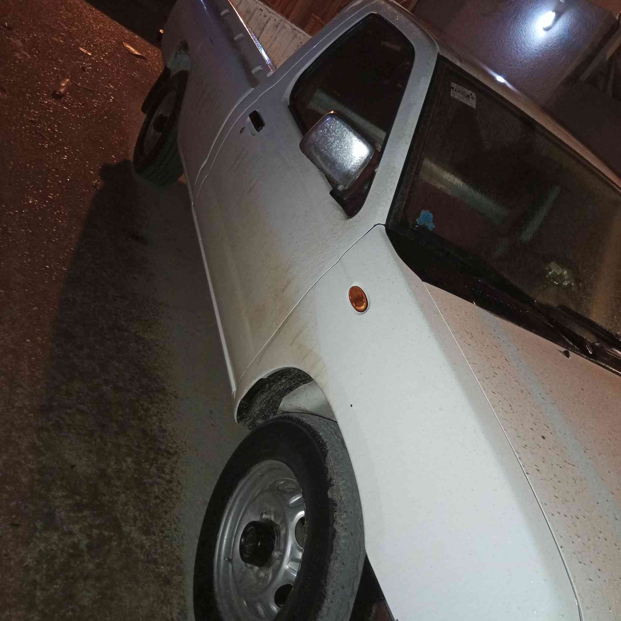 للبيع بيكم نيسان نك قماره ٥جنكال سياره ماناقصه شي كير مكينه شاصي كهربايات اكسن كله جاهزه خير من الله مكان السيار الدوانيه السعر ٨٥وبيه مجال ***********
