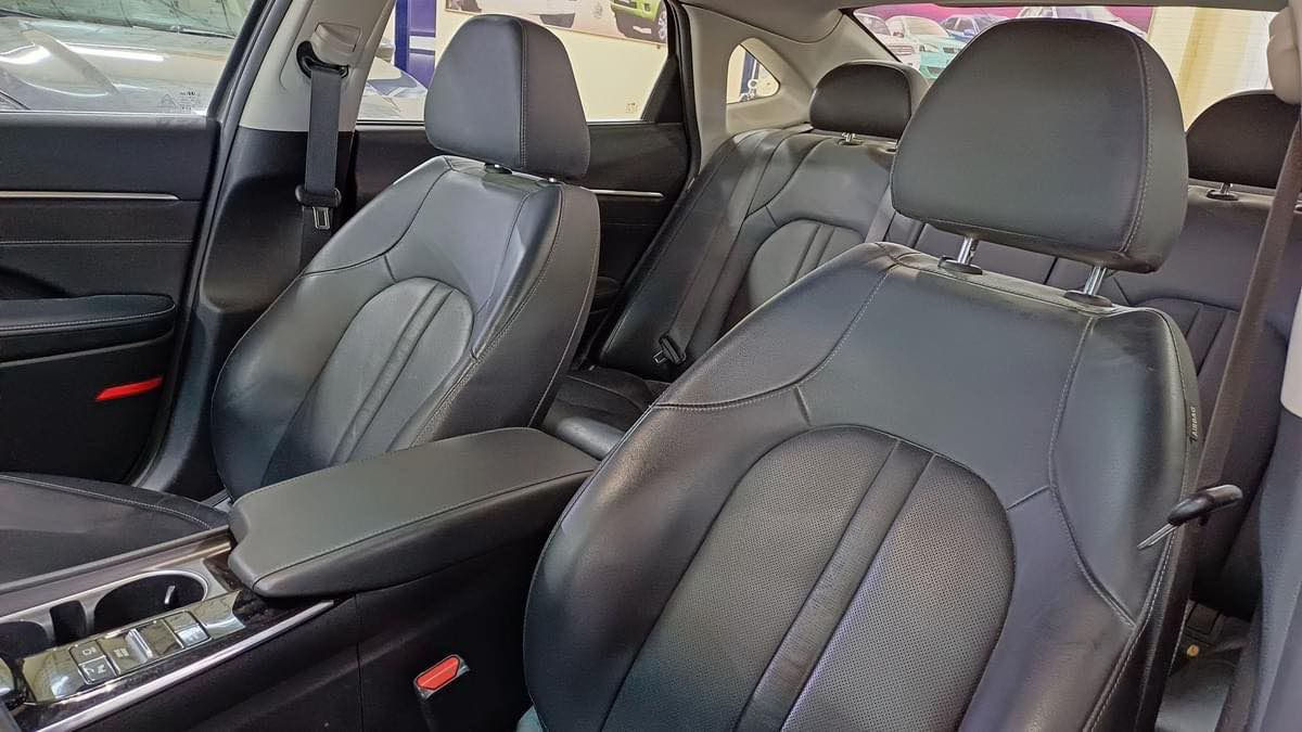 السلام عليكم سوناتا موديل 22 محرك 2000دوش فول مواصفات السياره جاهزه مرقمه بغداد تحويل مباشر 
اي نواقص مابيها خير من الله السياره 
سعرها 17500 $
***********
