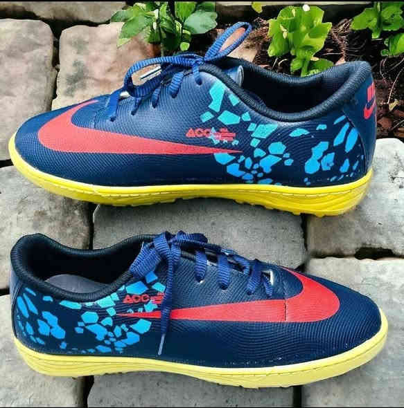 #جمـــــــــلة_فقــــــــــــــــــط 
لأصحــــــاب الجملـــــه والكميــات 
لابجيـــن رجـــالي شبابــــي ولادي 
تعبئـــة الكـارتون 12 زوج.. كيـس
سعــــــر الكارتــــون بـــــ 22 الف فقط 😯
يوجــــــد توصيــــل لجميع المحافظات 

#ملاحظه:  البيـع جمله اقل طلب 10 كارتون 

قناتنا ع التليكرام 
https://t.me/lady_shose
‏تابع قناة آلَشّـمِــــــسً لَلَجَ ـمِـلَهِ ✅ في واتساب: https://whatsapp.com/channel/0029VaxGBzjEKyZ8HyWSgC03
واتساب الحجز 
***********
