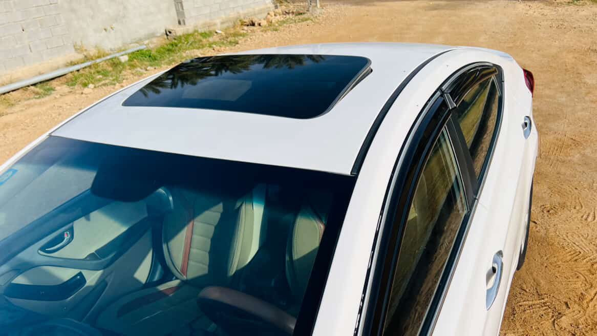 النترا 2015 خليجي رقم بغداد الجديد  محرك 1800 حدايه خلفي امامي جديد تخم تاير جديد السياره فول مواصفات عدا البصمه  فتحه سقف  اشاير بالمري مري شفط تحكمات ستيرن  كامره حساسات السياره جاهزه من كلشي بيهة بيه قطعتين بدون اي دواخل مكاني الانبار  للاستفسار*********** السعر 125 وبيه مجال
