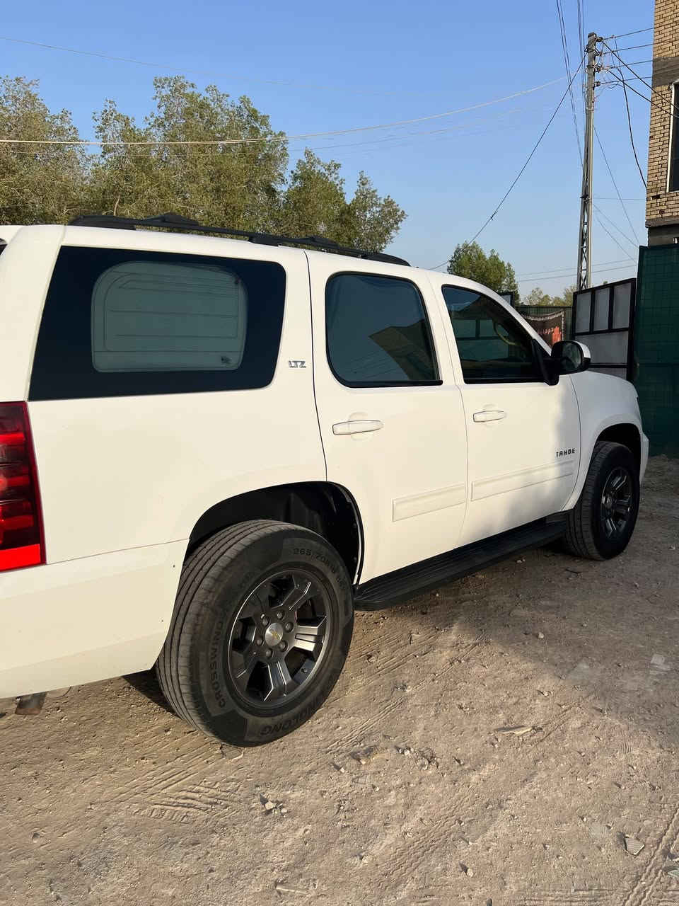السلام عليكم
تاهو  12  LTZ خليجي وكاله الغانم 
السياره جديده وحلوه وما متعوبه
رقمها دهوك بأسمي 
للاستفسار اتصل او واتساب 
***********
