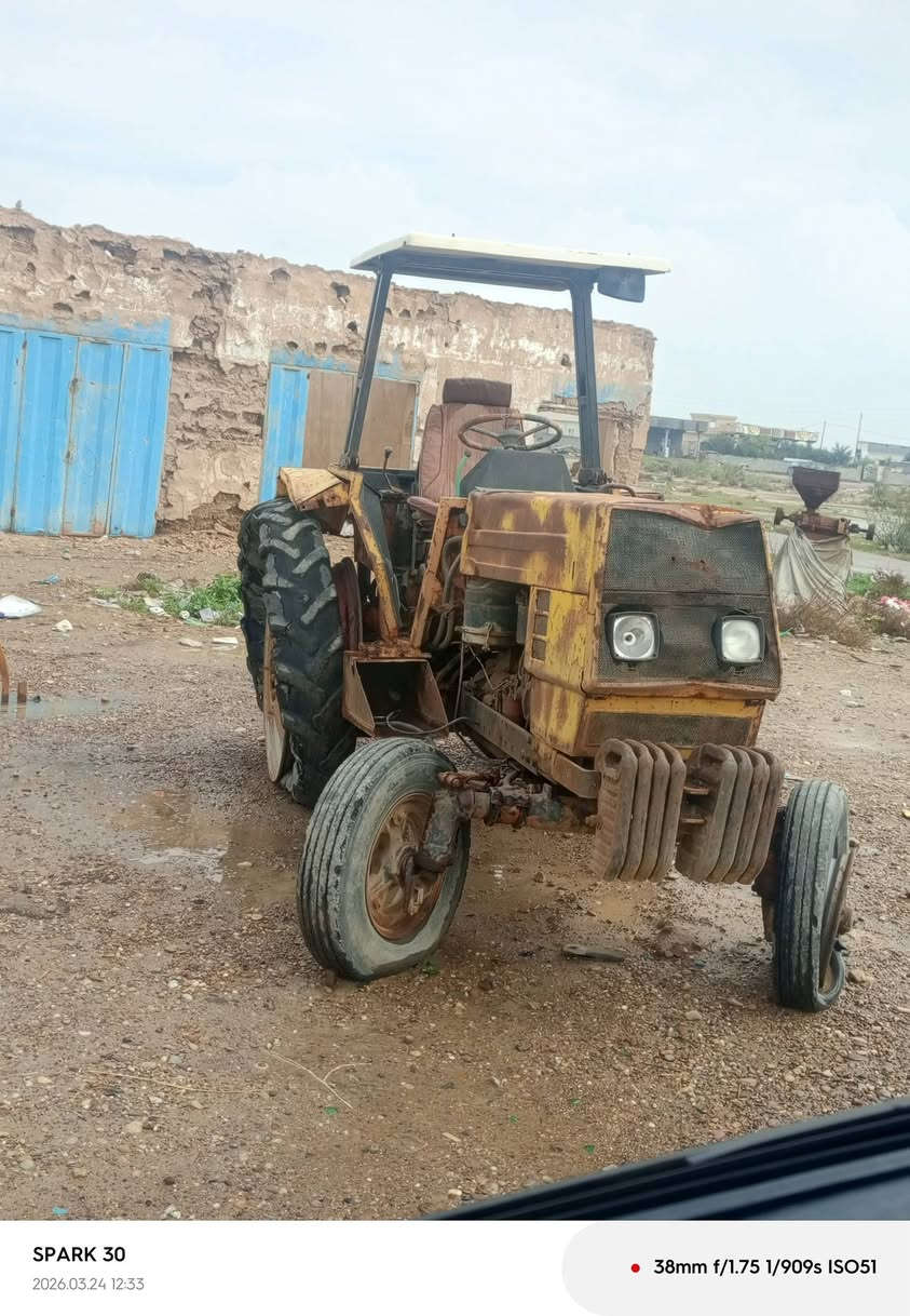 اسلام عليكم
دالكتر بلاروس موديل2002 بدون اوراق
شغاله بس عوزها زوج تايرات امامي وخلفي والباغي كله شغال السعر مليونين وبيه مجال حك الجيه العنوان التاجي 
***********
