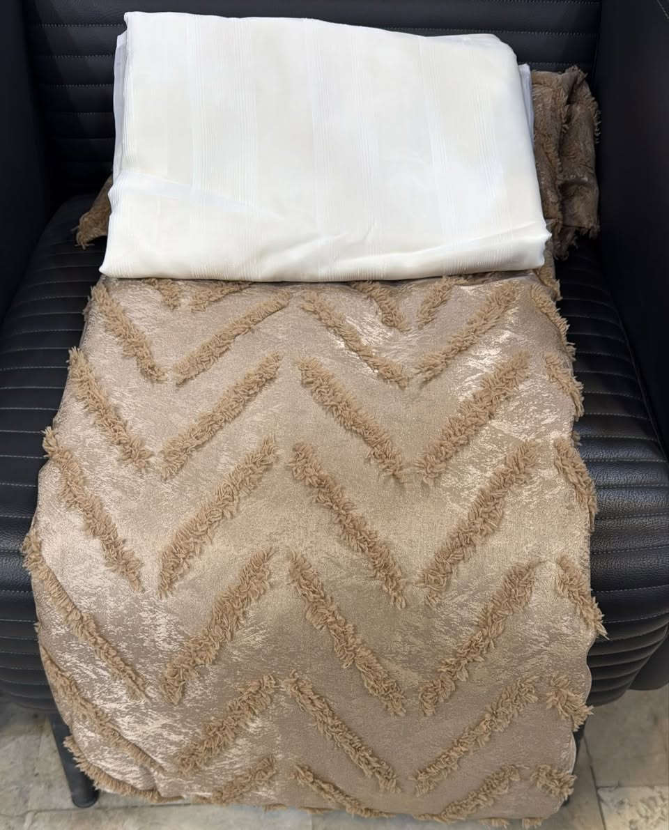 بردات تور ٣قطع

السعر ٢٨

قياس ٤مترات ونص الكلي


**إذا كنت صاحب هذا الإعلان وتريد حذفه لأي سبب، رجاءا أرسل رسالة إلى الدعم الفني**