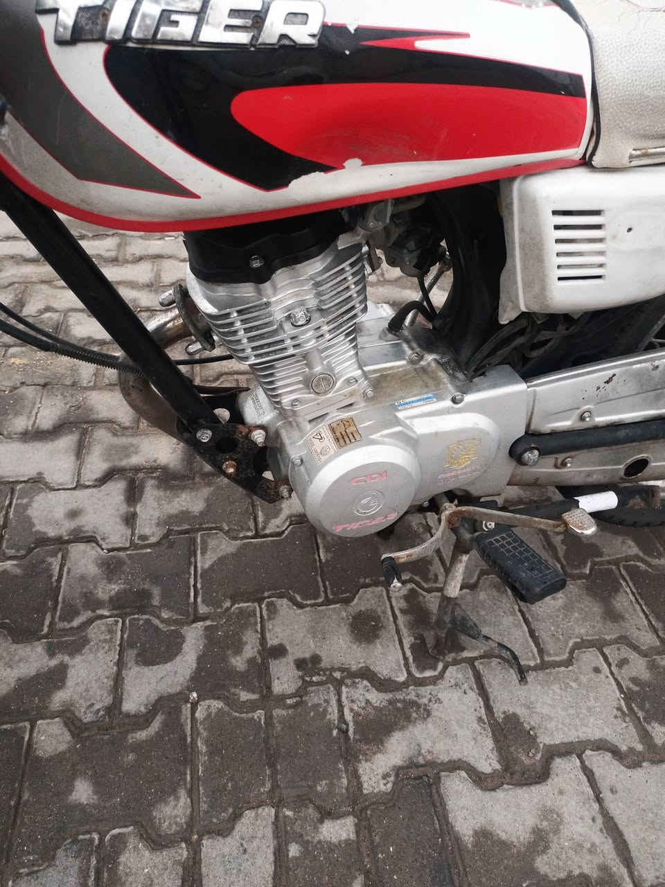 ه4گير تايكر موديل 23 اوراق ابيعهه بسعرها 400 اريد اخذ سلف لان منتسب الدراجه مثل ماخذيته مالعبت بيهه مكينه فصله 😊 اليريدهه***********
