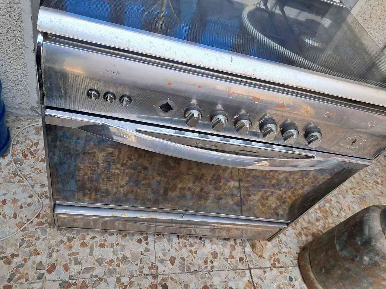 سلام عليكم عندي هذني طباخات للبيع


**إذا كنت صاحب هذا الإعلان وتريد حذفه لأي سبب، رجاءا أرسل رسالة إلى الدعم الفني**