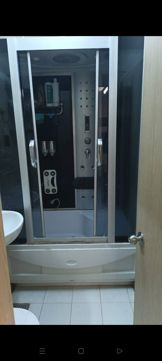 شقه للبيع المساحه 100 موثثه A2 *********** السعر 116 طابق 5
