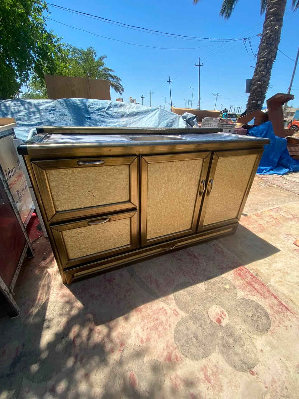 كاونتر مستعمل
السعر//700 الف وبي مجال 
التحميل والتفريغ والتوصيل والشد كلة علينة


**إذا كنت صاحب هذا الإعلان وتريد حذفه لأي سبب، رجاءا أرسل رسالة إلى الدعم الفني**
