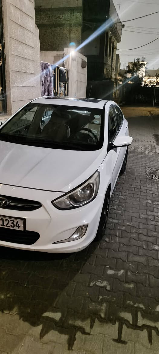 اكسنت 2016 بصرة رقم لجديد كفالة من الضربة والصبغ بيهة صبغ شي بسيط جدااااا مكان السيارة البصرة البراضعية *********** سيارة جديدة بمعنة الكلمة مال جني سيارة مال بيت
