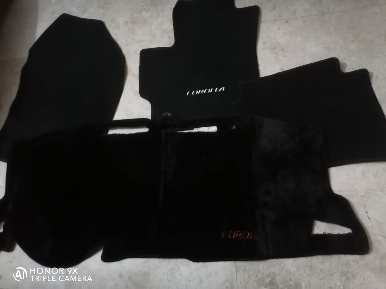 السلام عليكم للبيع تخم گاعيات كورلا SAS اصليات ١٩_٢٤ غير مستخدمات ( نقص وحدة بس خلفية) السعر ٣٥
وفرشة دشبول هم كورلا ١٩_٢٥ ترهم هايبرد سعر١٠ 

 ومسجل كورلا اصلي SAS فقط ١٩_٢٥ سعر ٣٠


**إذا كنت صاحب هذا الإعلان وتريد حذفه لأي سبب، رجاءا أرسل رسالة إلى الدعم الفني**